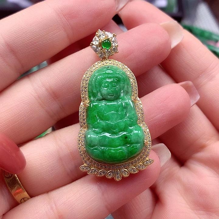 翡翠银S925镶嵌颈饰翡翠