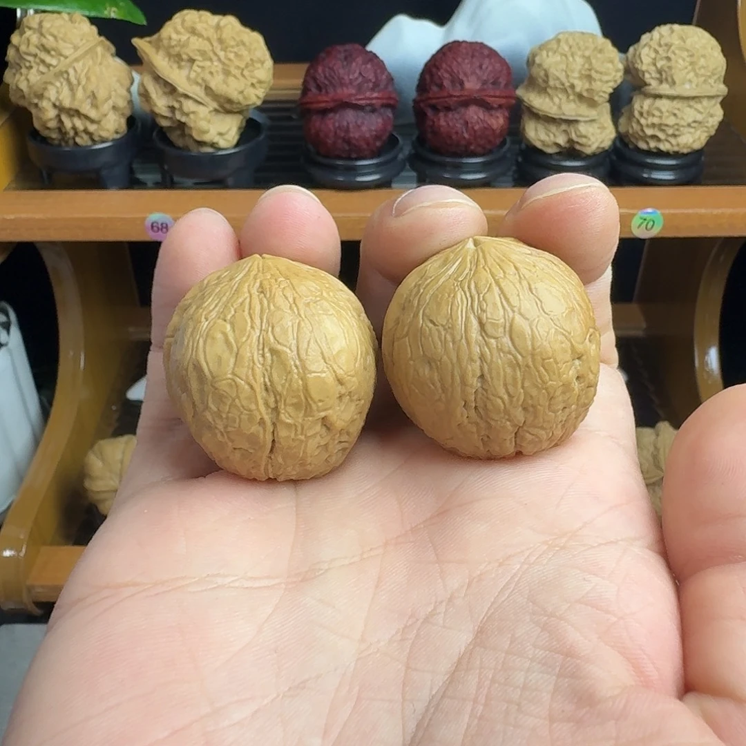 文玩核桃把件34号粗筋皇冠34尺