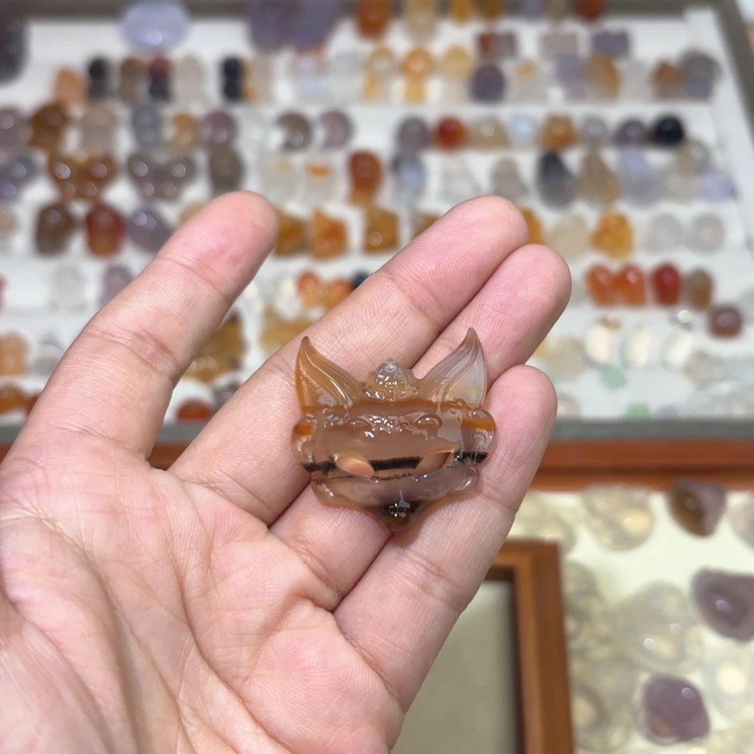 玛瑙/玉髓颈饰未镶嵌干*呀