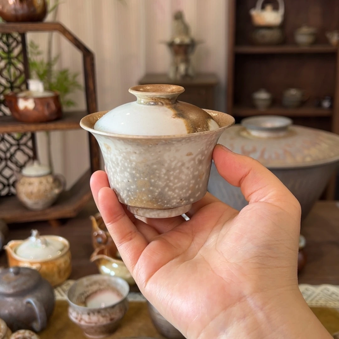 53中白窑藏马蹄盖碗