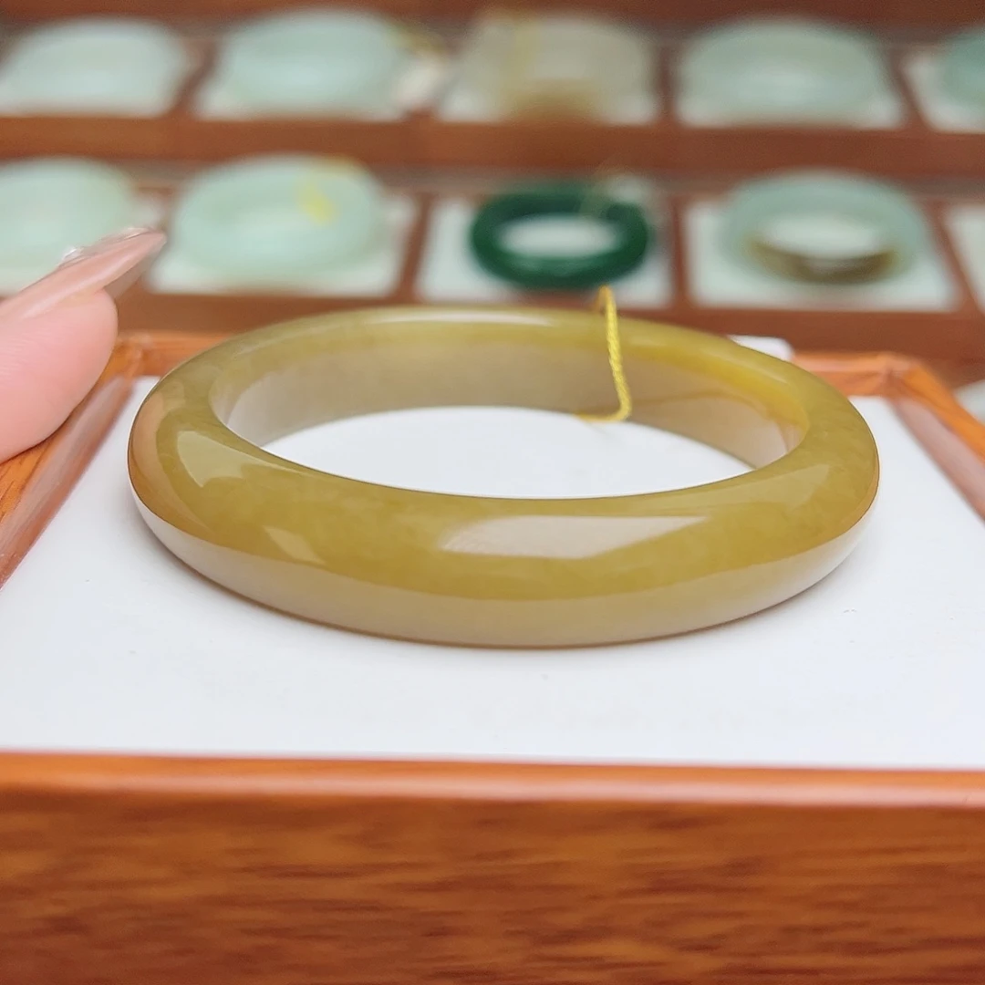 未镶嵌手镯和田玉53.3