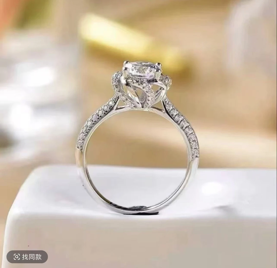 2.0CT 玫瑰庄园女戒 气质
