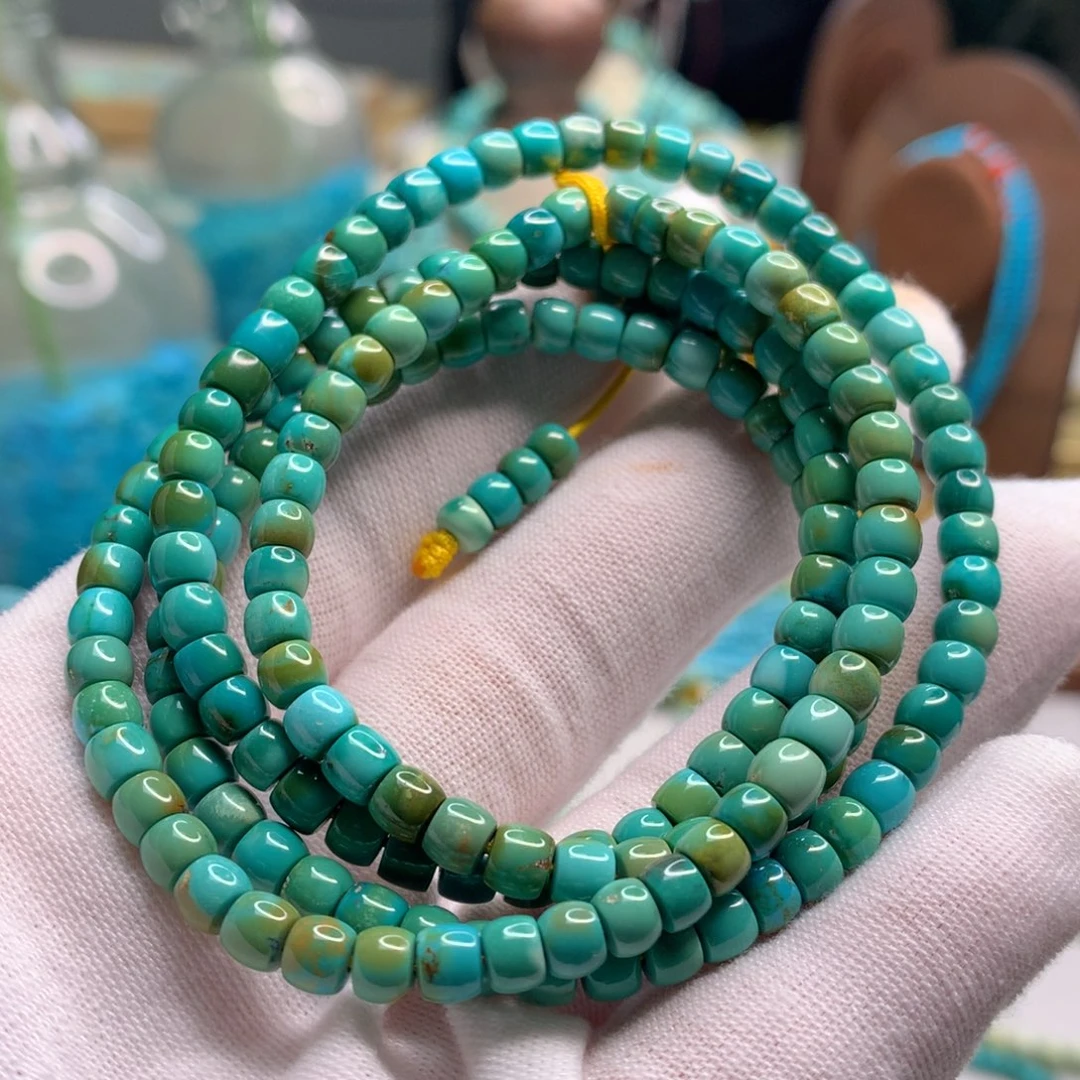 绿松石未镶嵌饰品