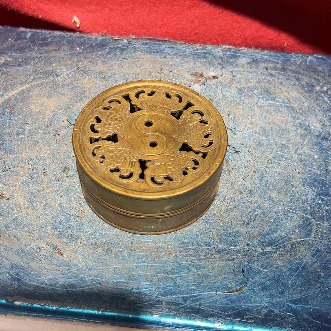 林*?微瑕疵黄铜摆件工艺品