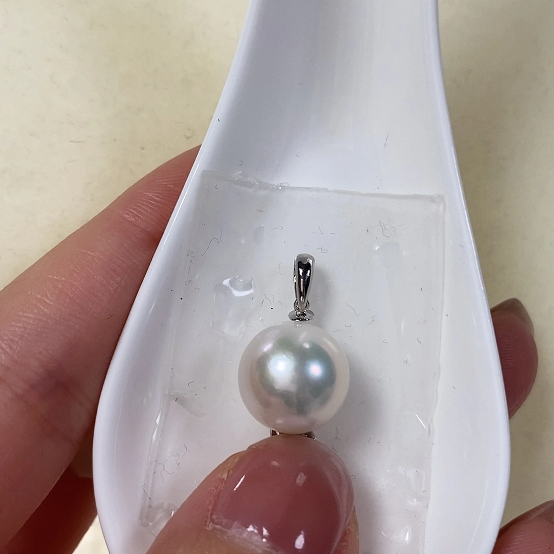 淡水珍珠吊坠(不含链)18K金镶嵌q**d11.6mm微微瑕