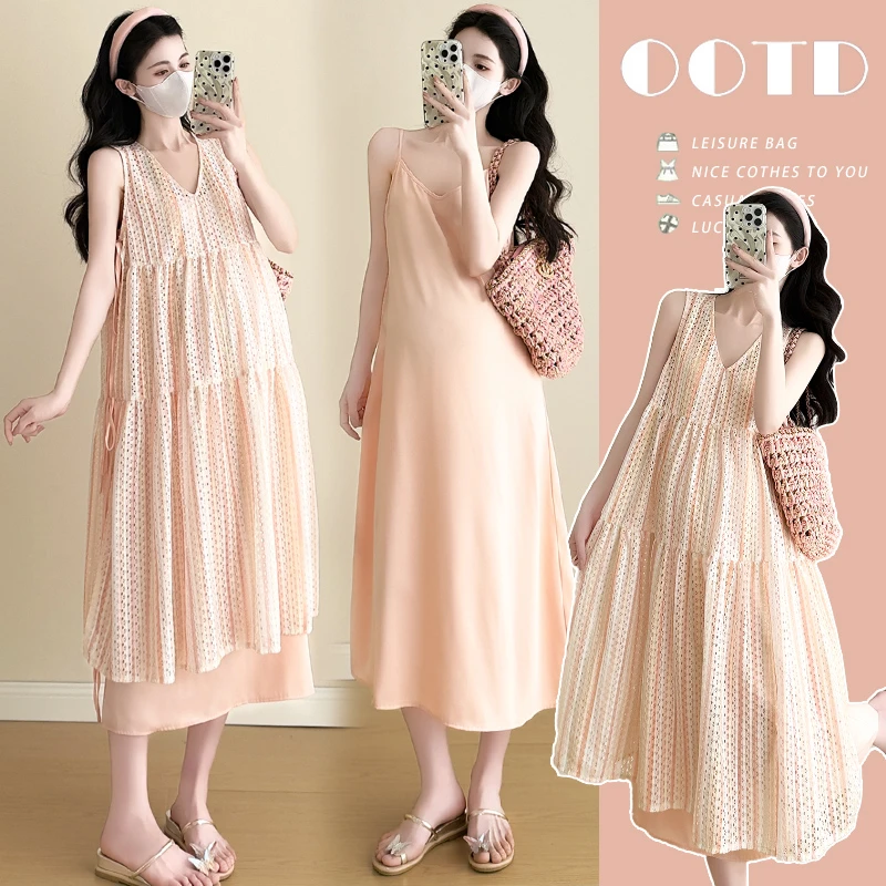 时髦孕妇装新款古法钩针镂空连衣裙蕾丝款显瘦时尚外穿吊带两件套