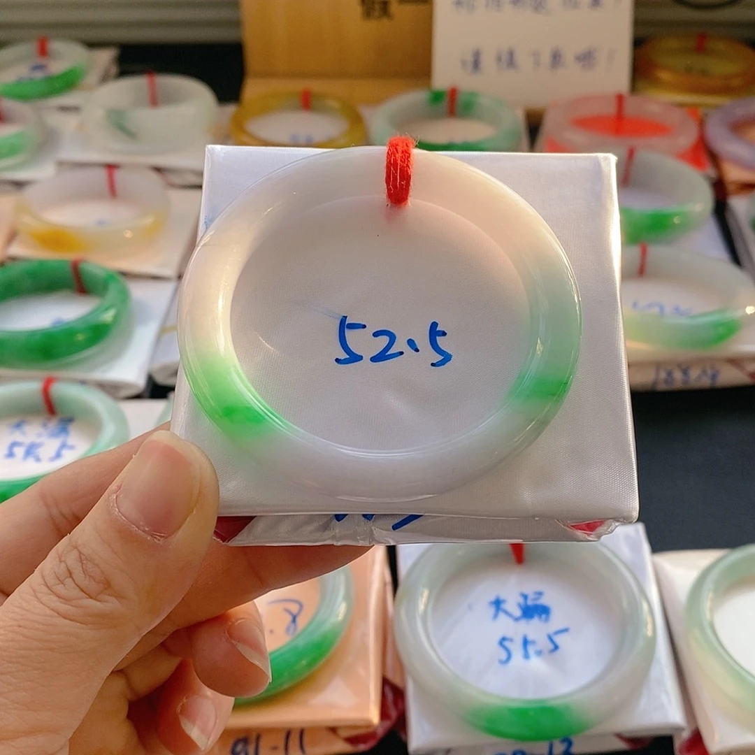 翡翠手镯未镶嵌3号