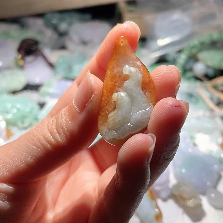 翡翠未镶嵌颈饰天然