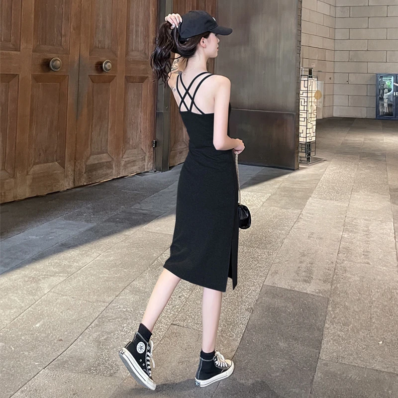 吊带连衣裙2025新款女夏季性感黑色吊带裙高级感裙子小个子背心裙