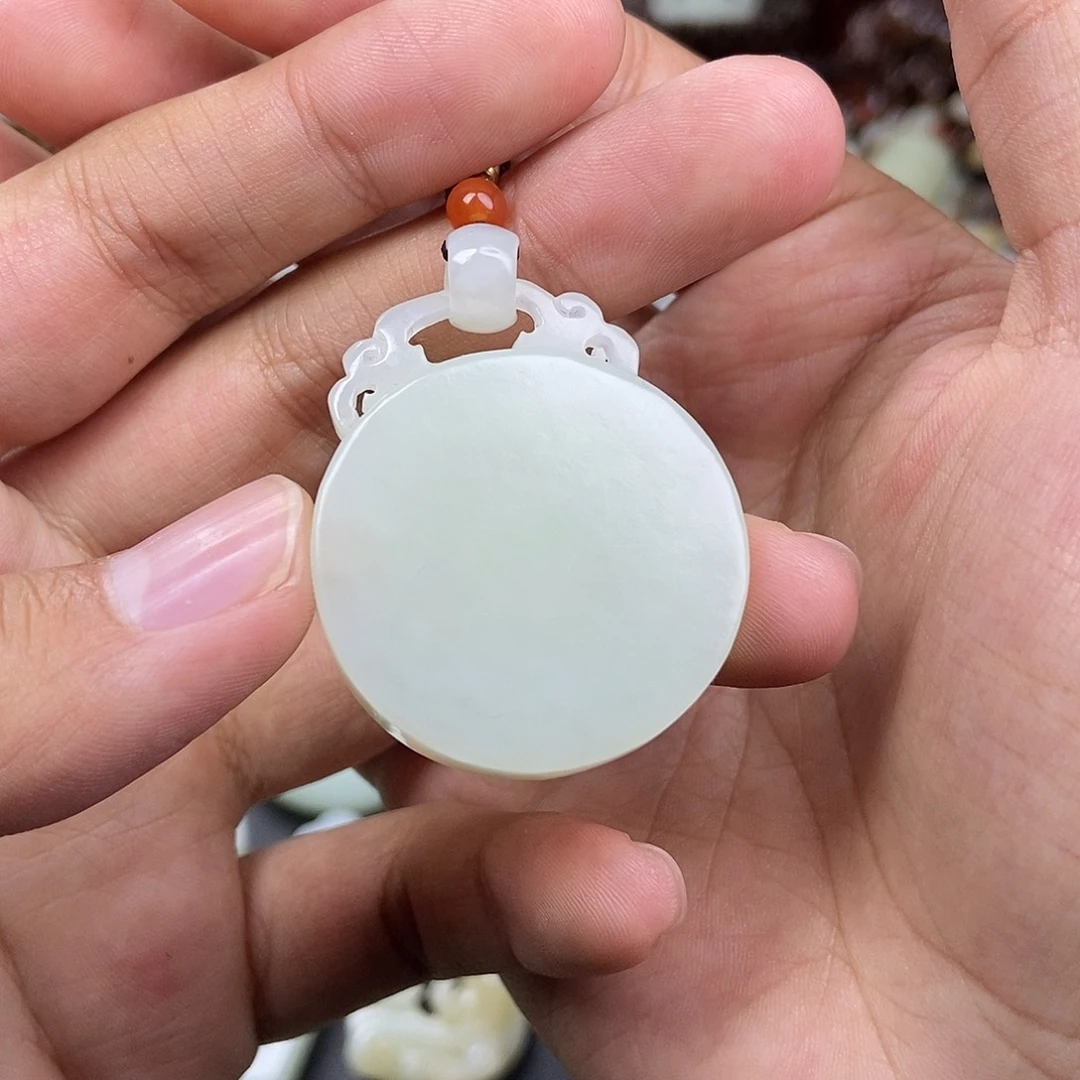 和田玉未镶嵌挂件