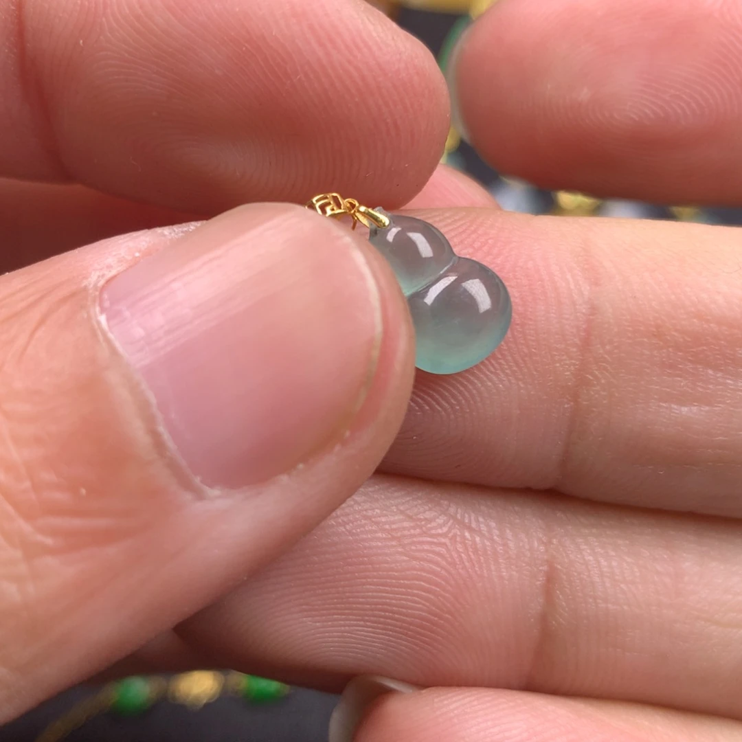 【闪购商品】颈饰18K金镶嵌翡翠翡翠