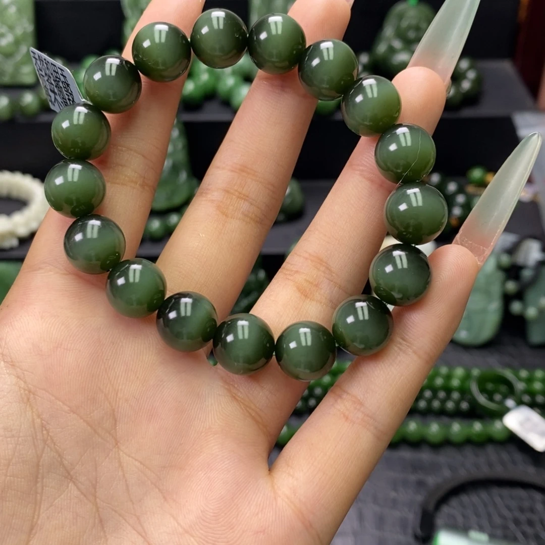 和田玉未镶嵌珠宝奇石