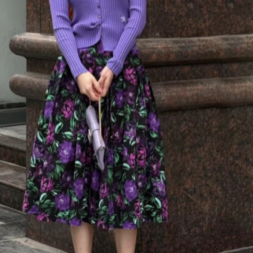 易缔媤印花半身裙