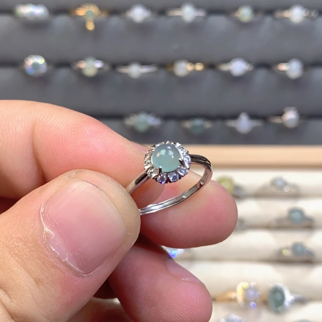 翡翠未镶嵌戒指翡翠