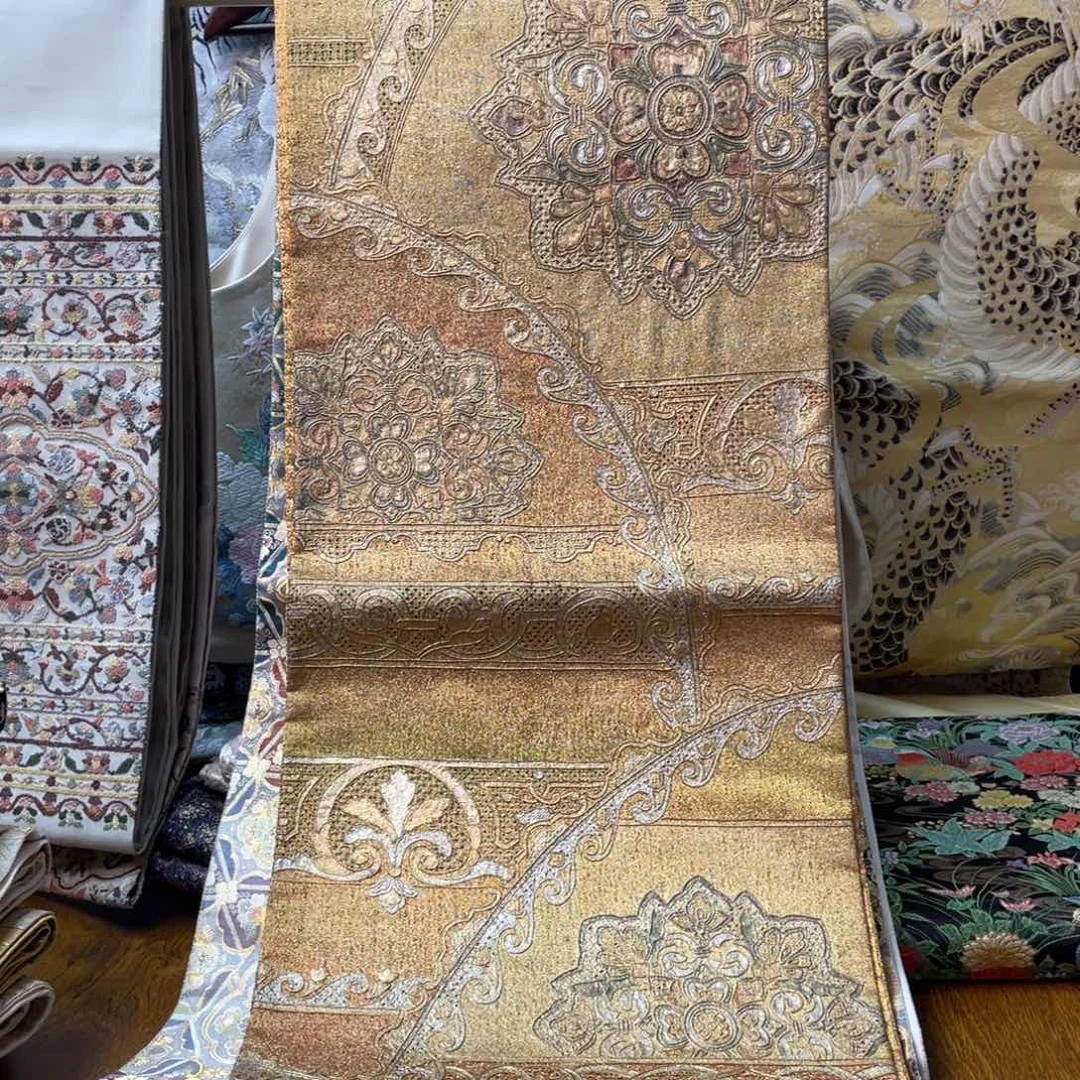 织绣金通底汕头绣