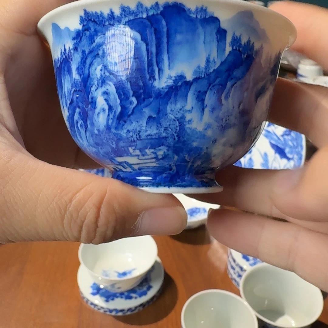 米***江问工青花山水盖碗