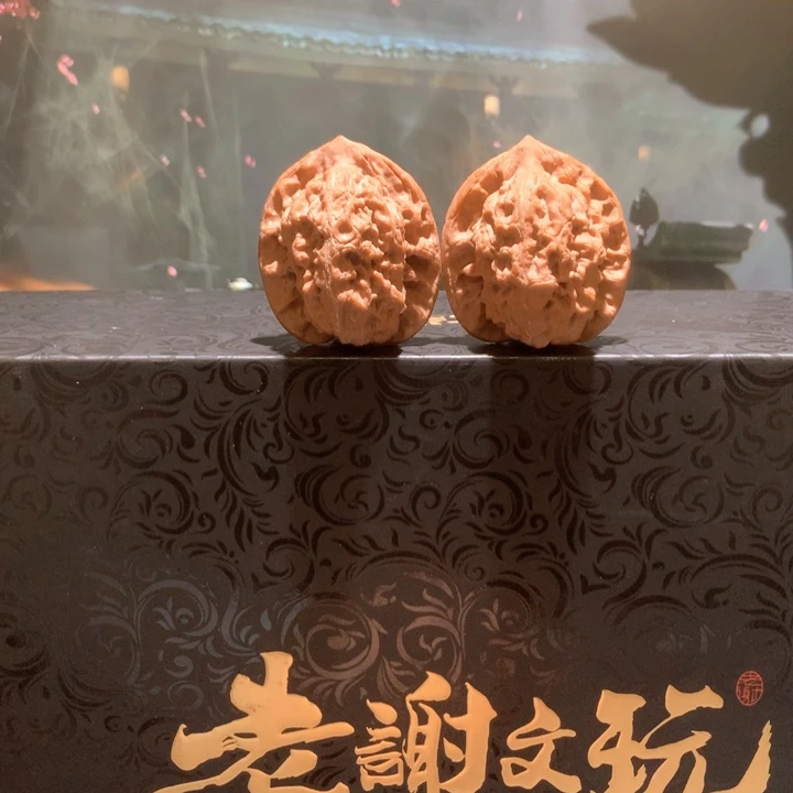 文玩核桃吊坠40野生原树山钧091601
