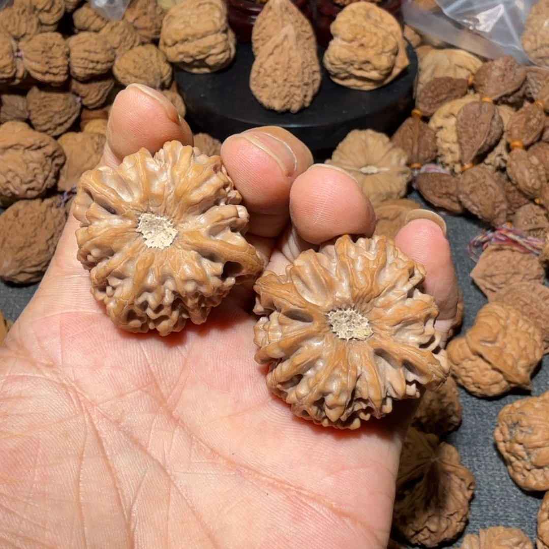把件文玩核桃奔***哥龙门涧41