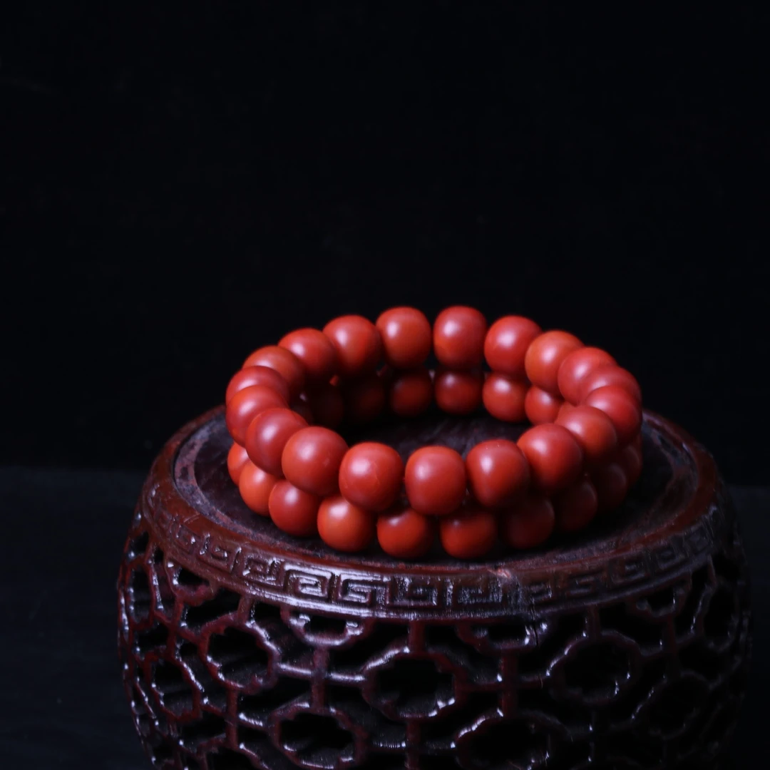 高品阿东寨南红玛瑙11mm左右老型手串一条n756(多样性发其一)