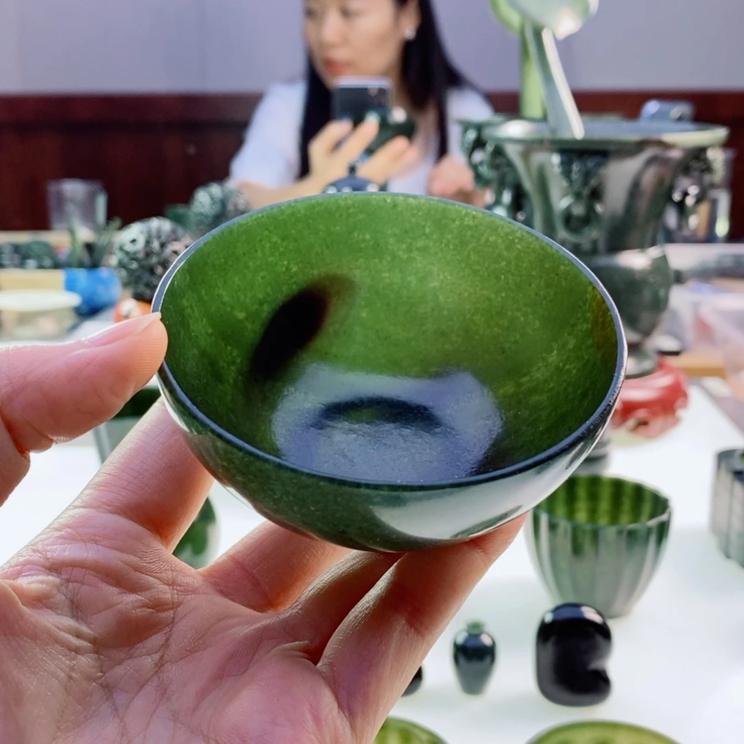 未镶嵌和田玉摆件