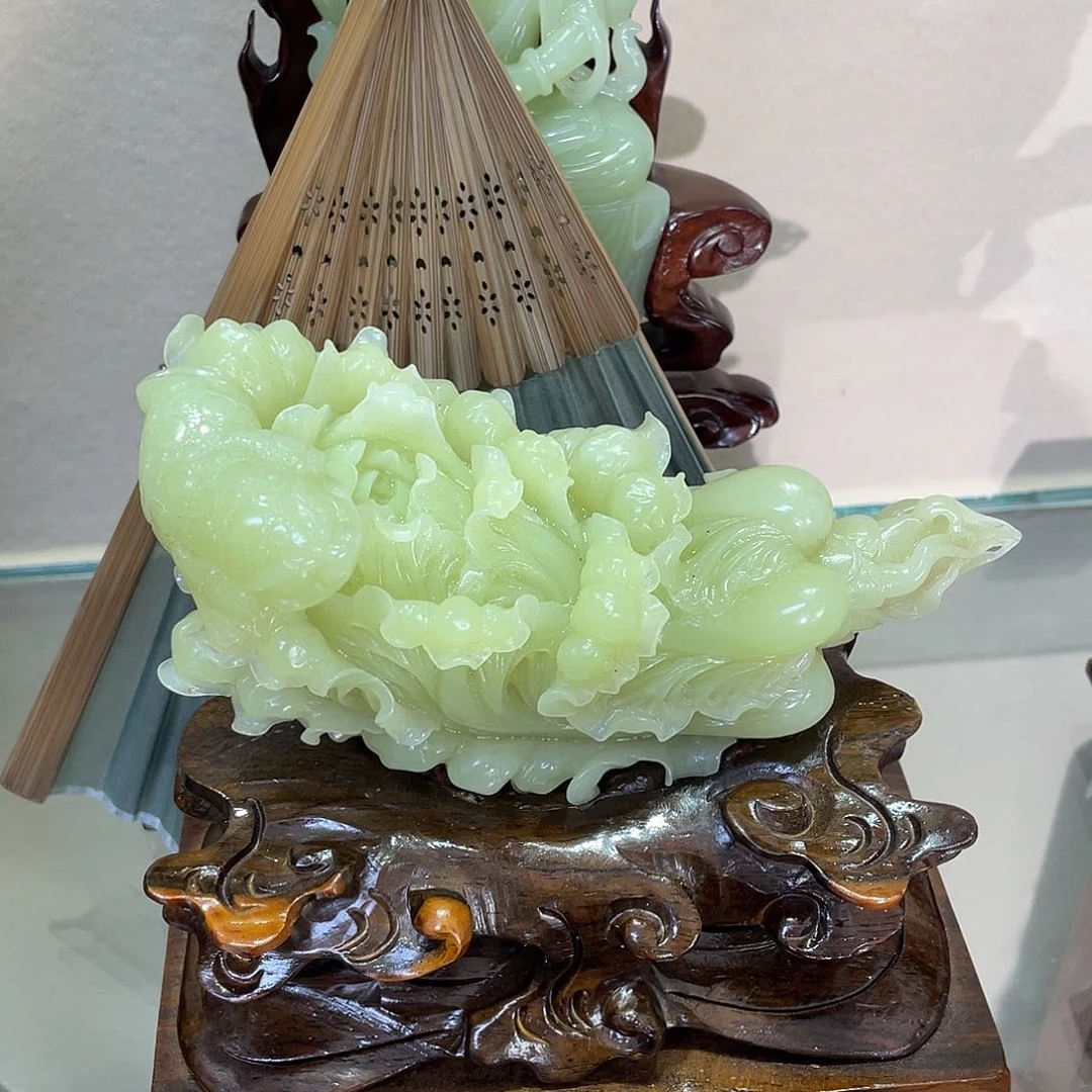 未镶嵌和田玉摆件