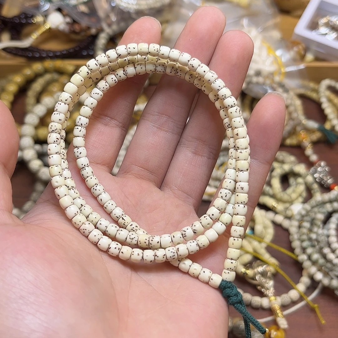 星月菩提手串5mm微走色 （介意勿拍）