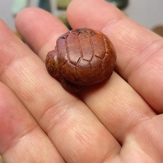 用***4岫岩河磨玉（透闪石质玉）未镶嵌挂件