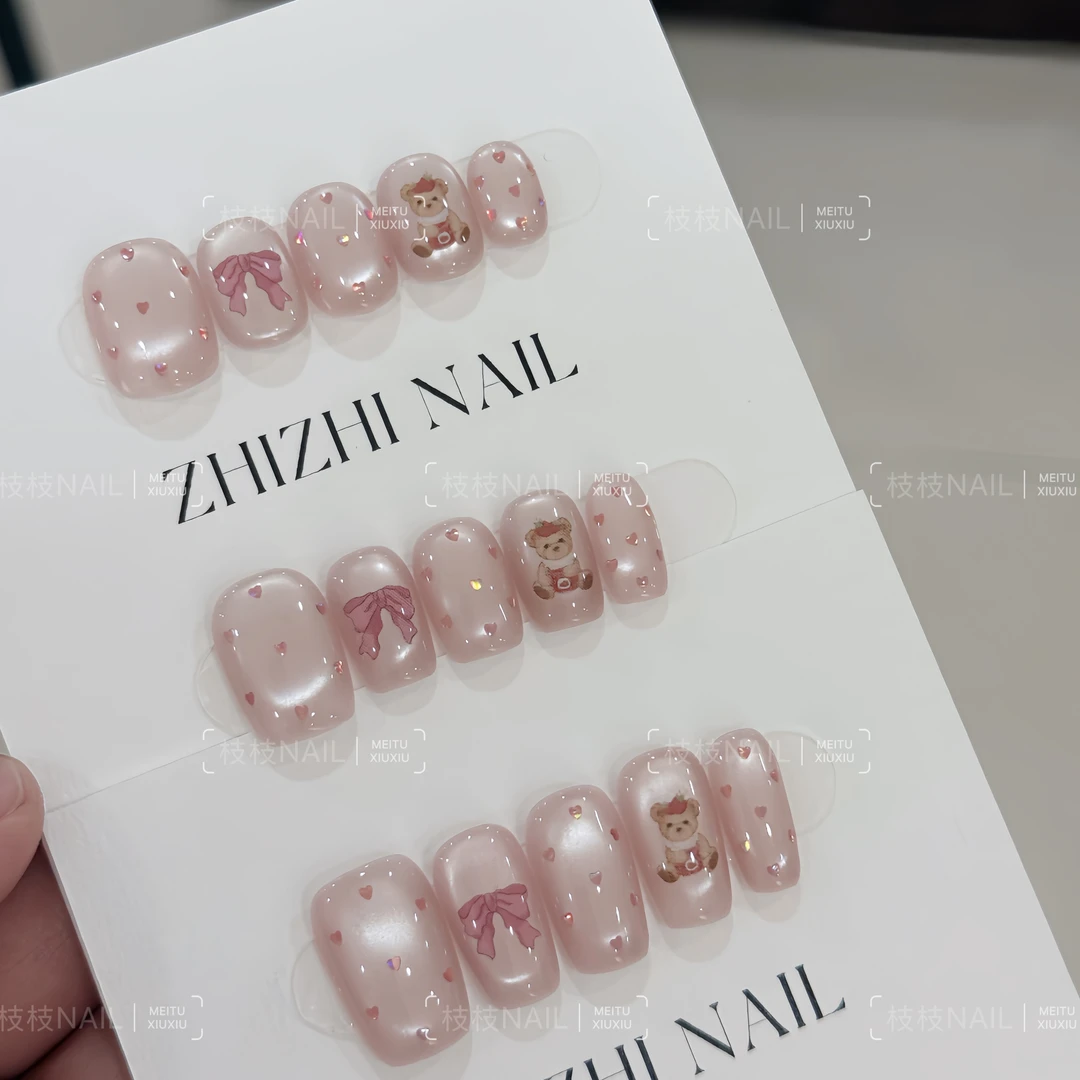 ZHIZHI【波点粉熊 】手工穿戴甲手绘小熊猫眼-小众设计师