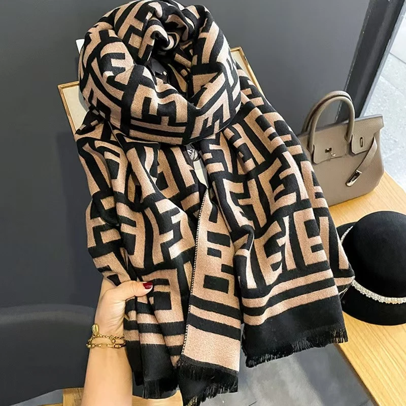 2024年新款围巾百搭保暖韩版加厚高档时尚围脖