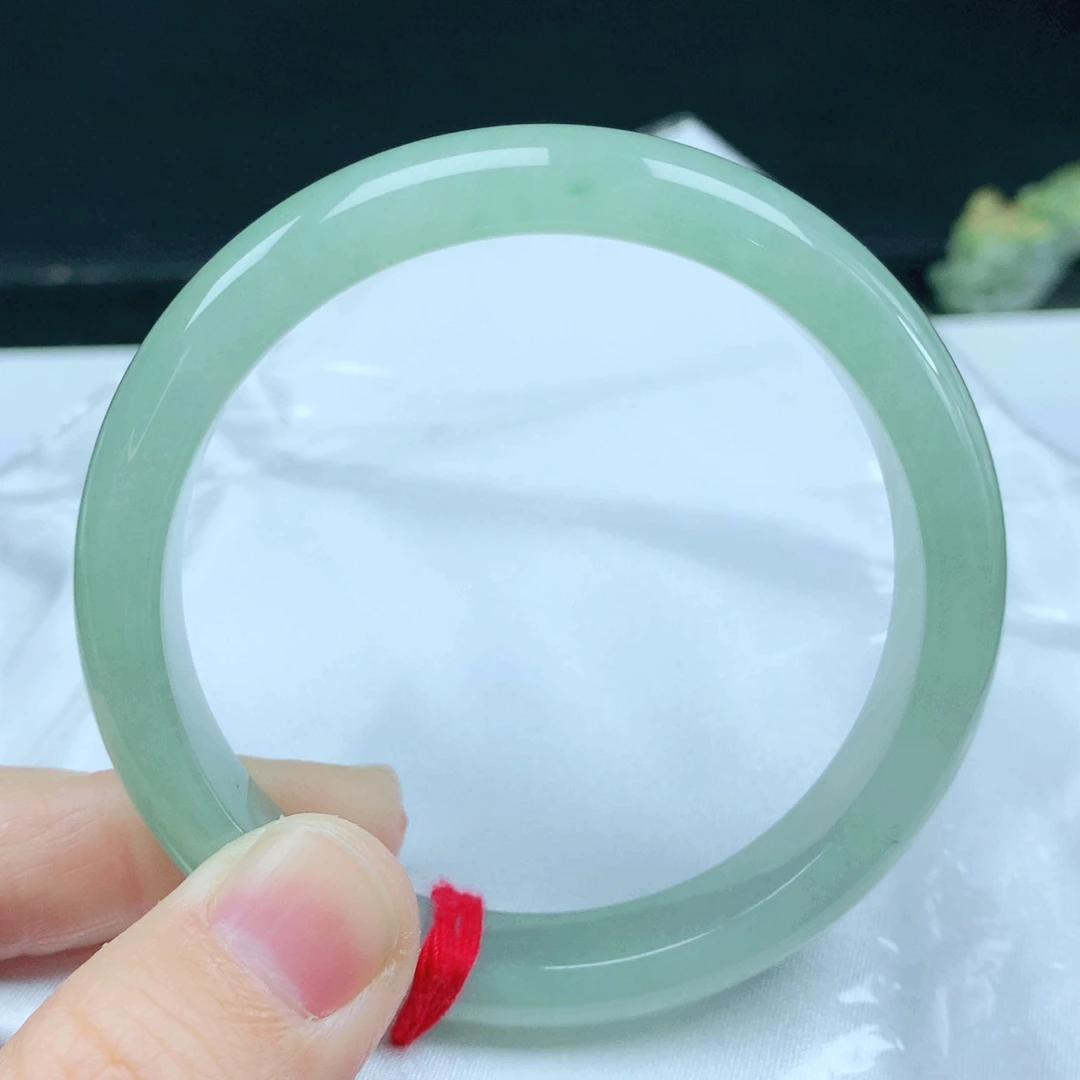 未镶嵌手镯翡翠55