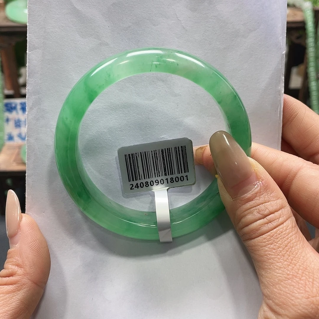 石英质玉手镯未镶嵌淼淼