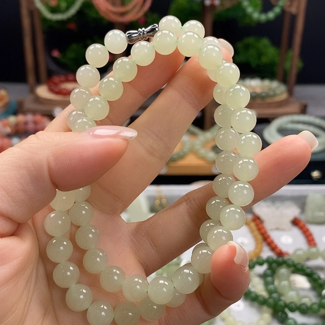 和田玉未镶嵌手链微瑕