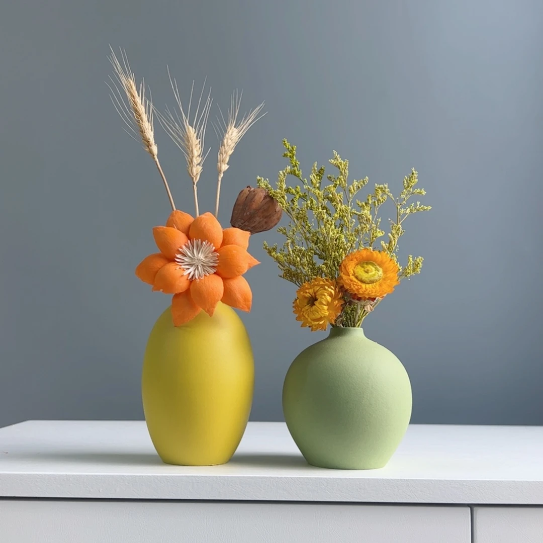 摆件陶瓷小花瓶摆件含花总高约20-30cm