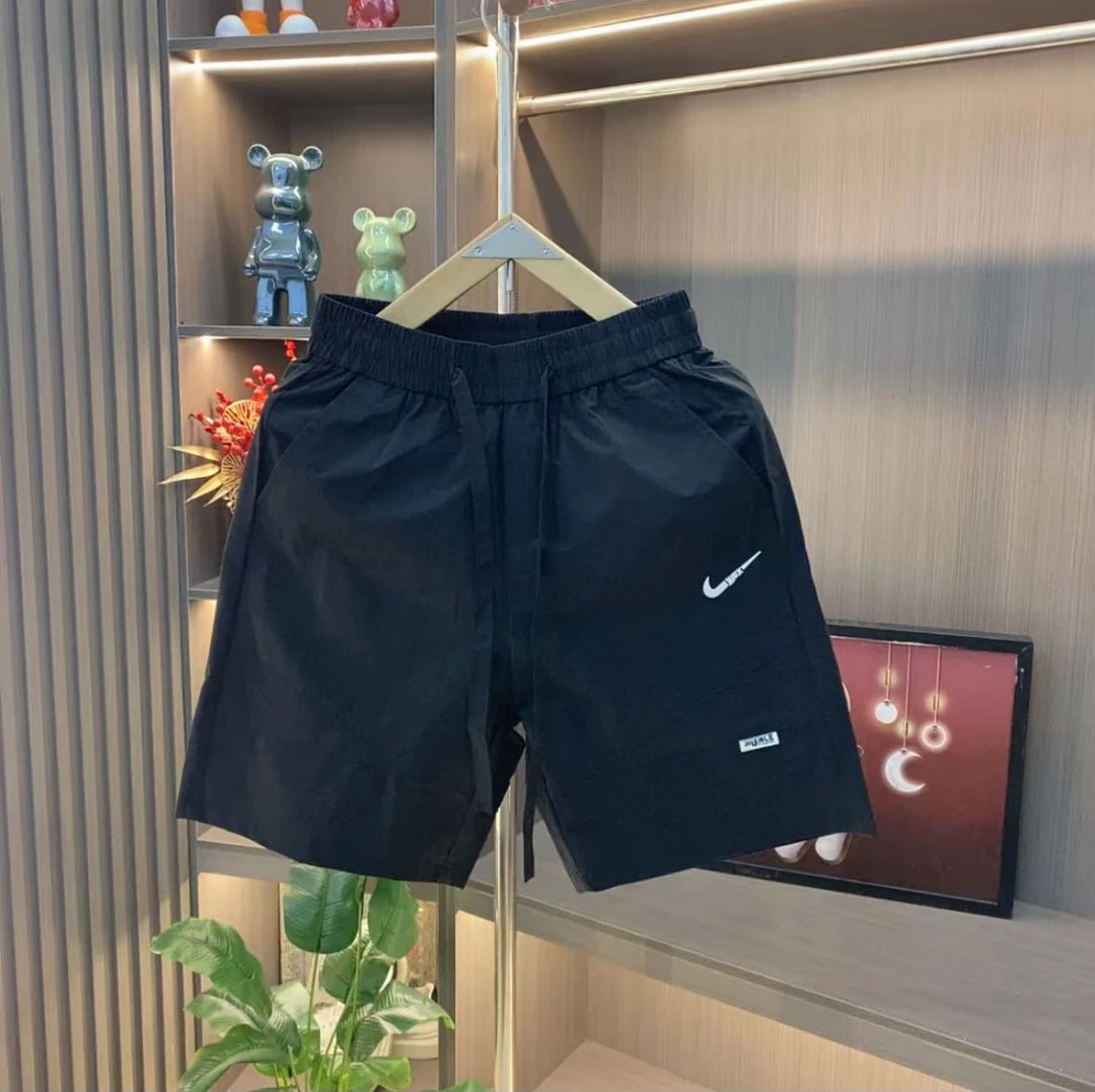 夏季薄料经典百搭简约速干刺绣工艺透气休闲短裤298