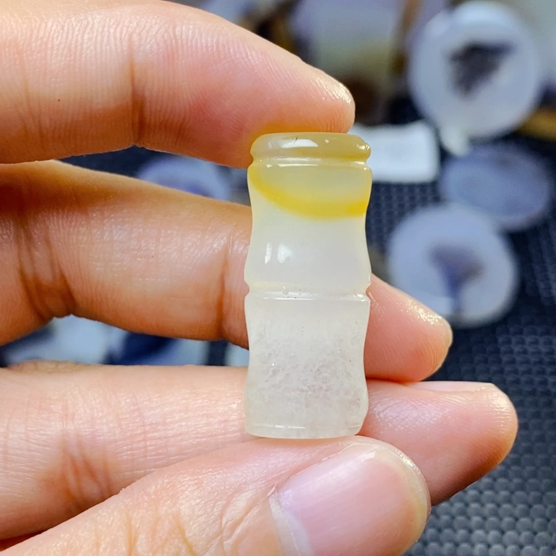 玛瑙/玉髓未镶嵌珠宝奇石