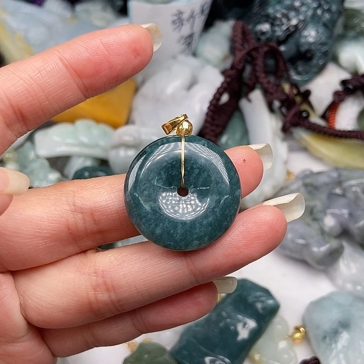 未镶嵌挂件翡翠金**闪翡翠