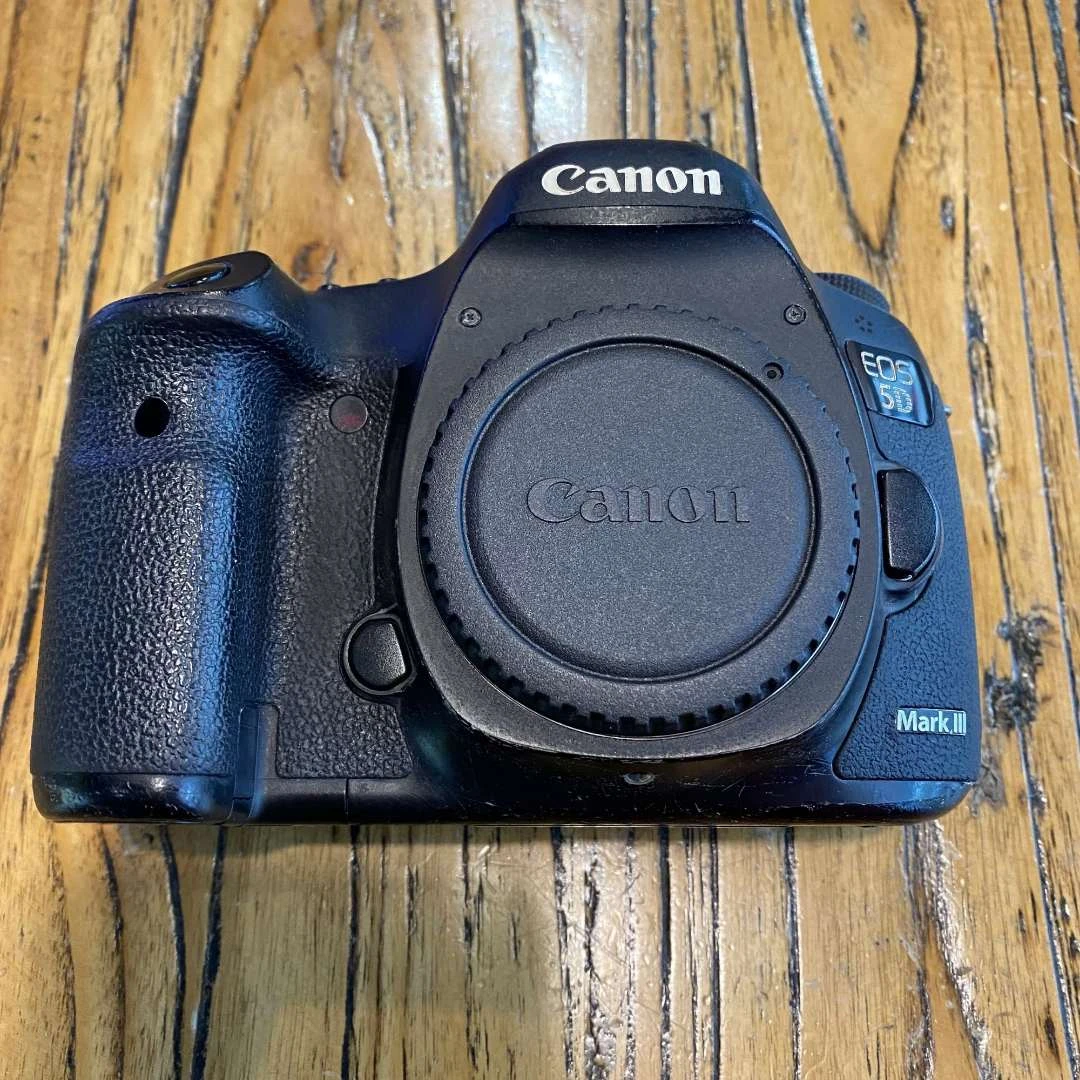 9新 Canon/佳能 EOS 5D MarkⅢ 单机身