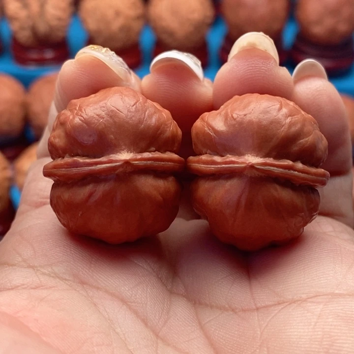 核桃精品文玩核桃手捻小红豆