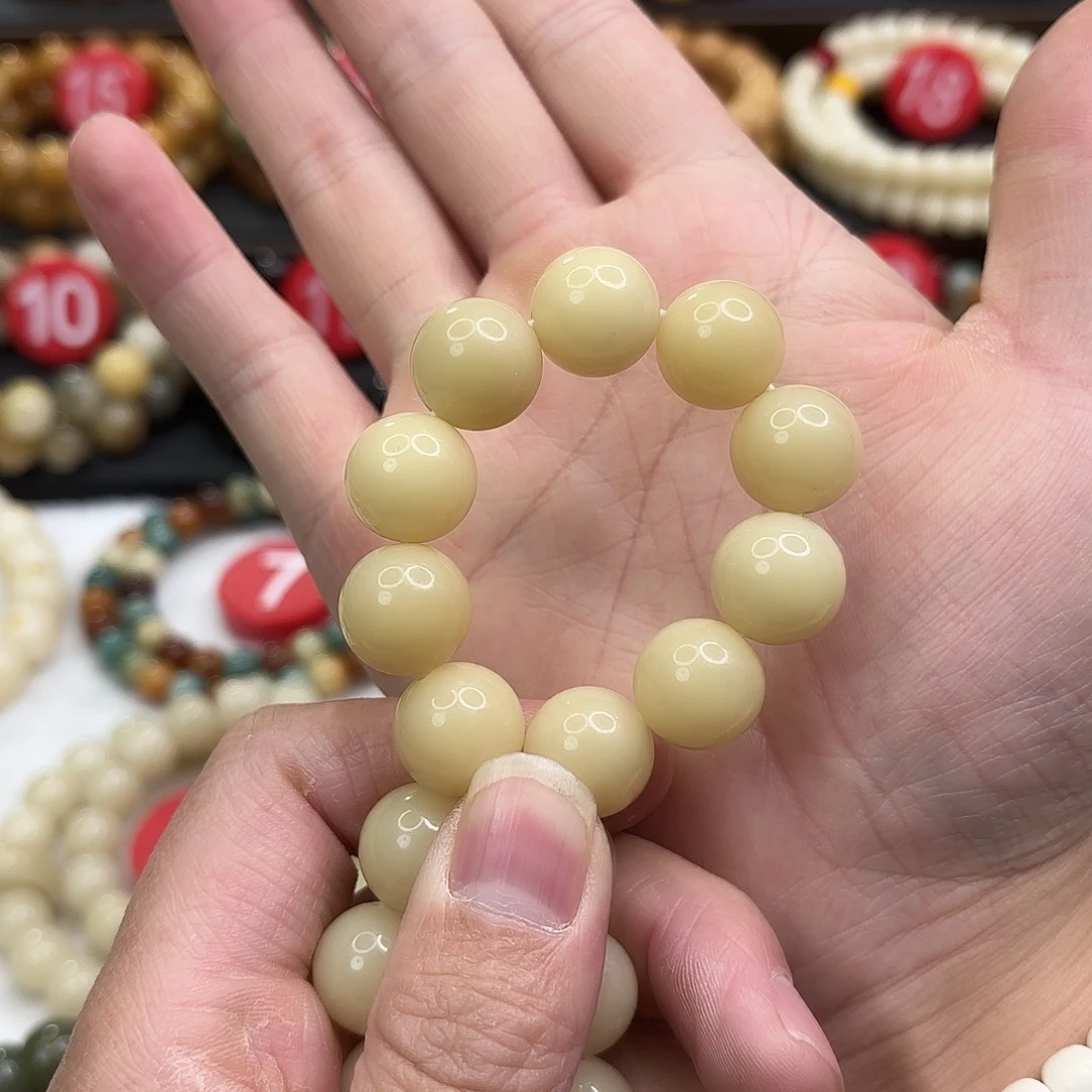 菩提根/象牙果手串阿****勤菩提根