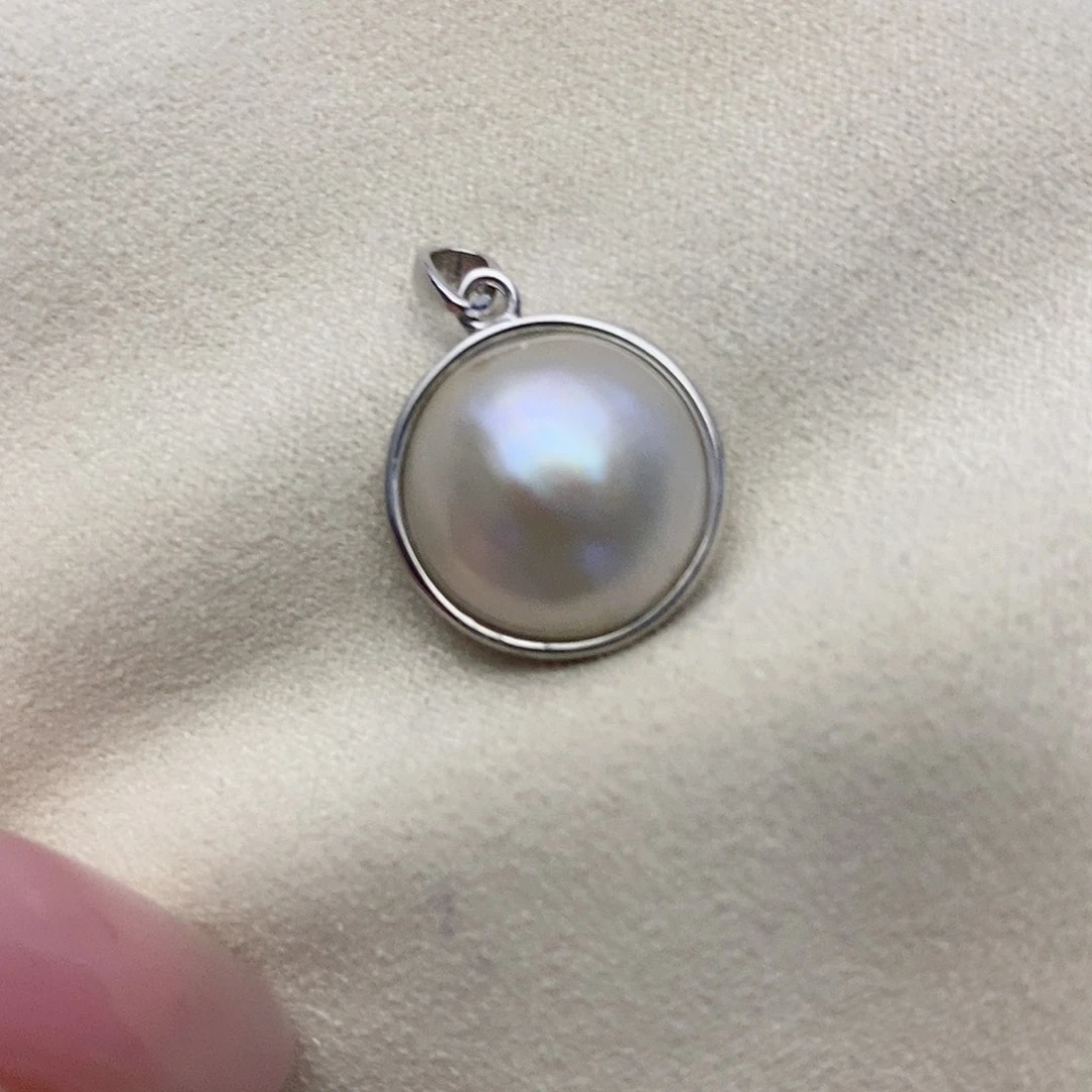 【闪购商品】银S925镶嵌拼合珍珠（马贝珠）颈饰
