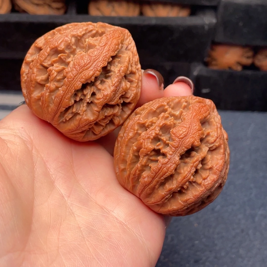 人***客桃核吊坠秦岭核桃40