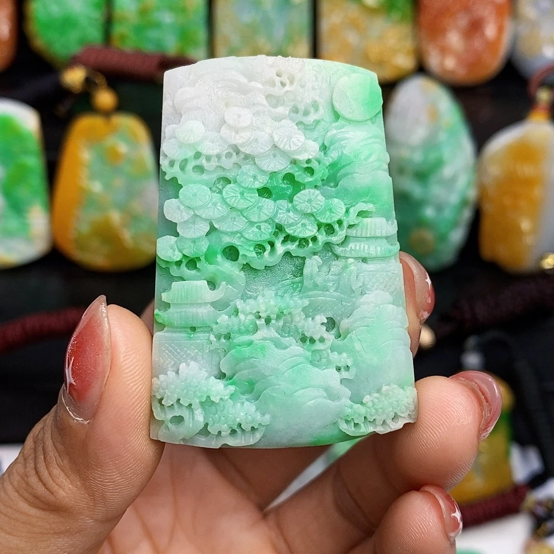 颈饰未镶嵌翡翠翡翠A货一物一证福利款