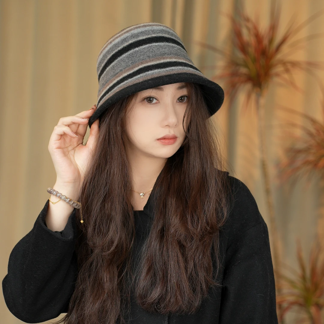 秋冬新款渔夫帽时尚百搭保暖冬季女款日系显脸小