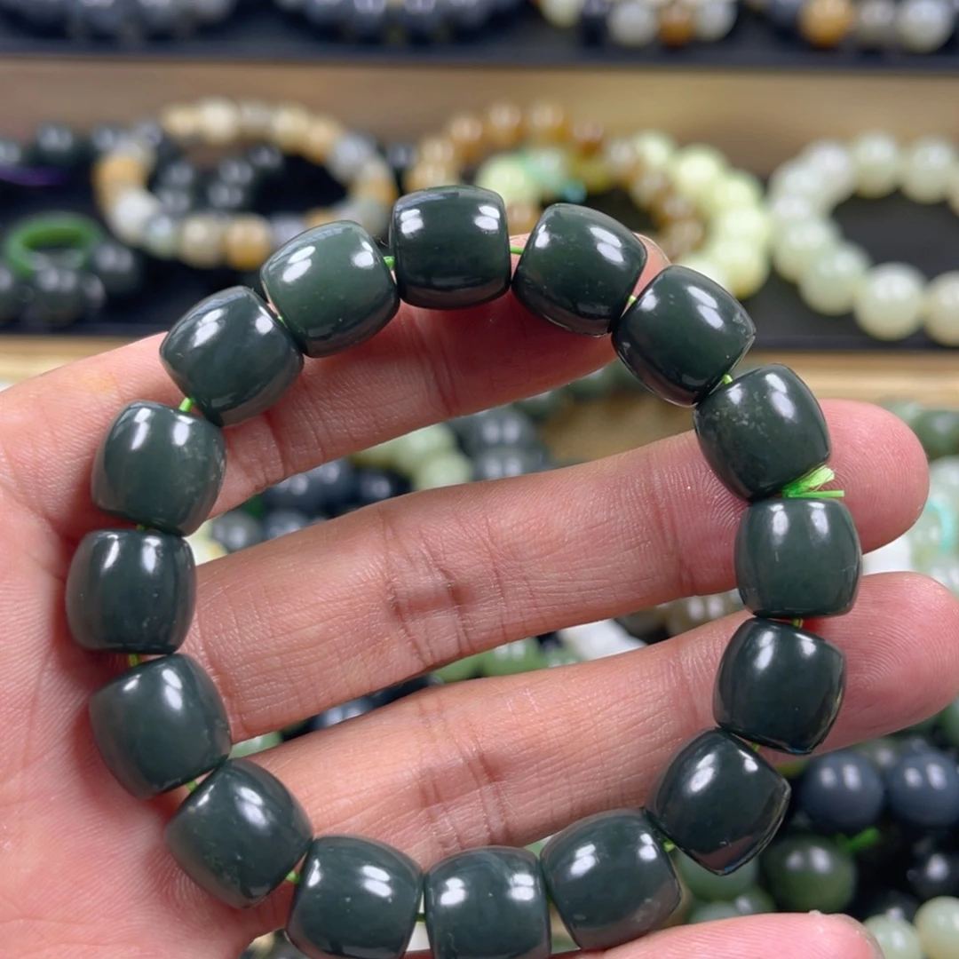 和田玉手串未镶嵌