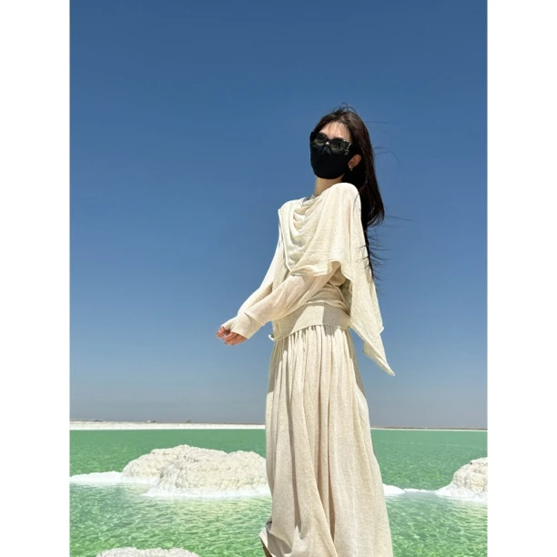 【赵小小&柏林之恋】B-98010 不对称设计感围巾领长袖针织衫上衣女