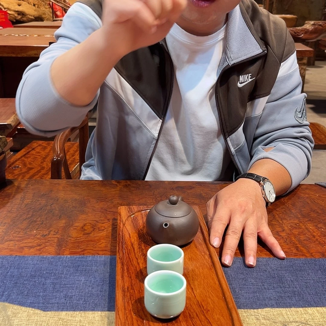 玉木（非红木类）巴花学名古夷苏木