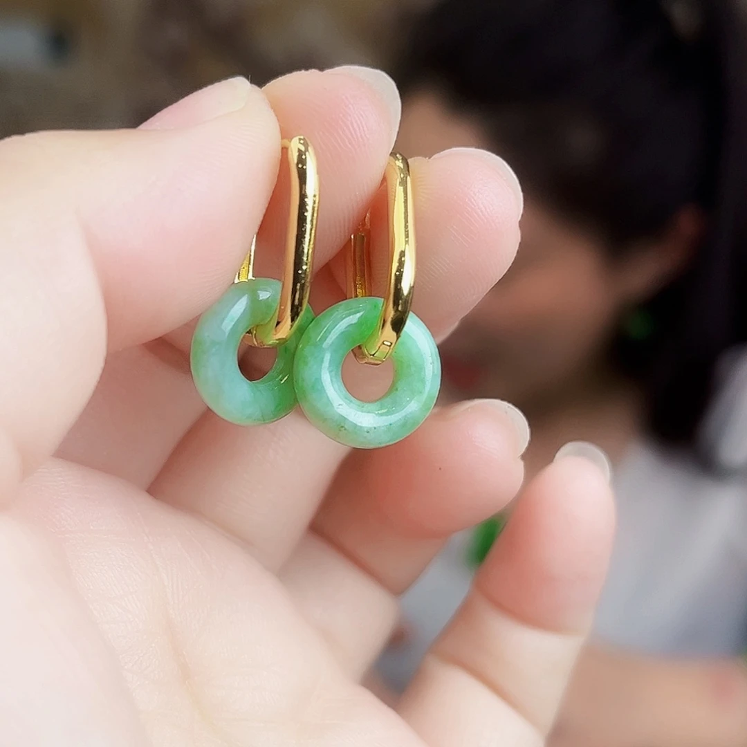 翡翠未镶嵌颈饰耳饰