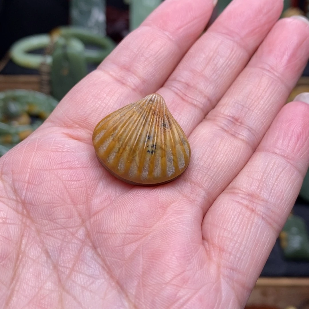 岫岩河磨玉（透闪石质玉）未镶嵌挂件