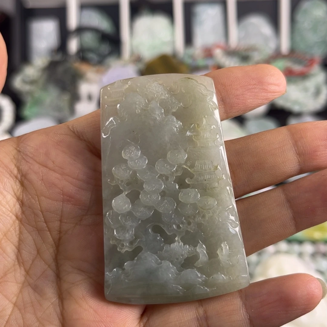 吊坠(不含链)未镶嵌翡翠