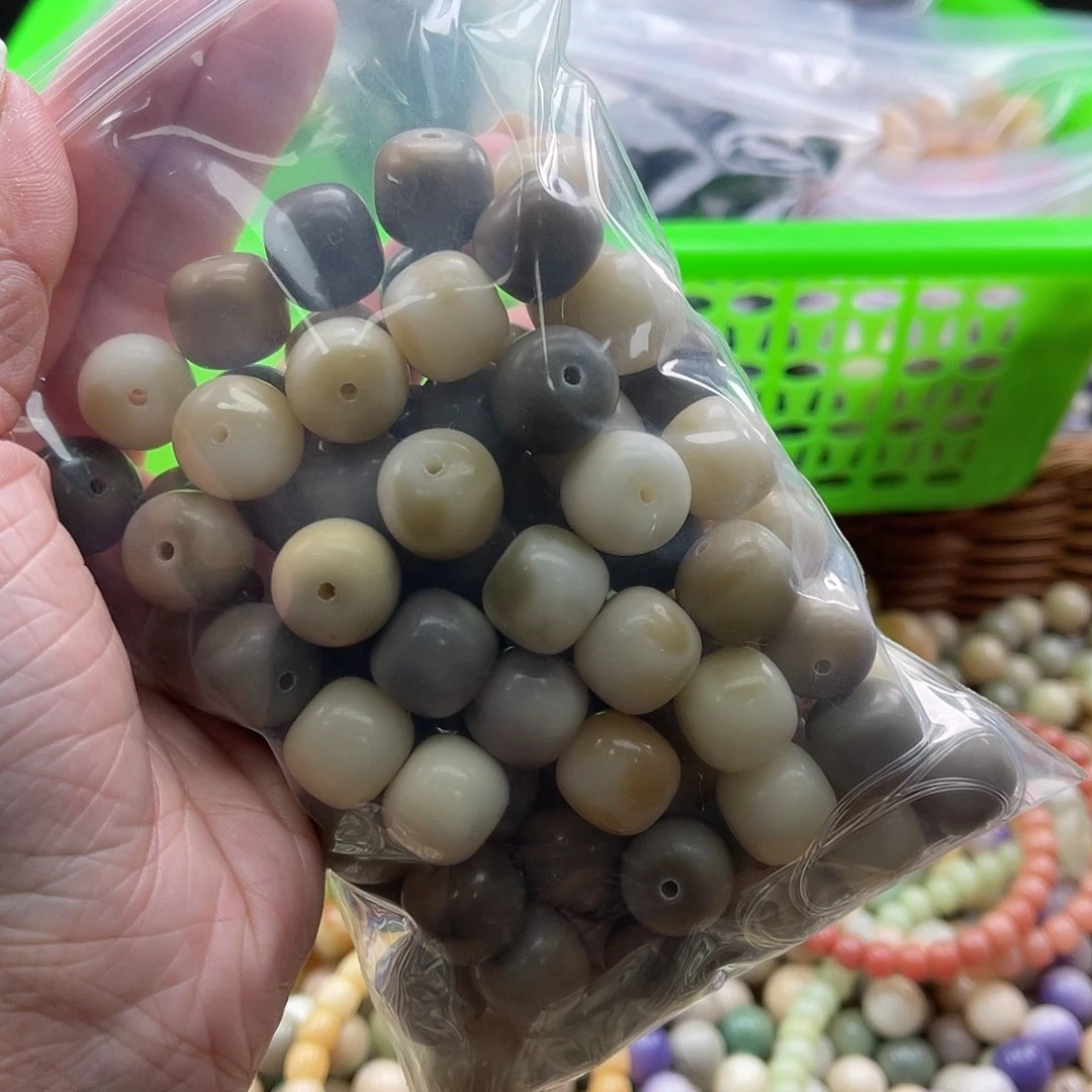 白玉菩提吊坠A/14mm/40颗锅底